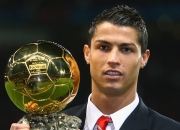 九游娱乐网站-橙衣风暴席卷卡塔尔，荷兰横扫厄瓜多尔，世界排名争夺战再起波澜