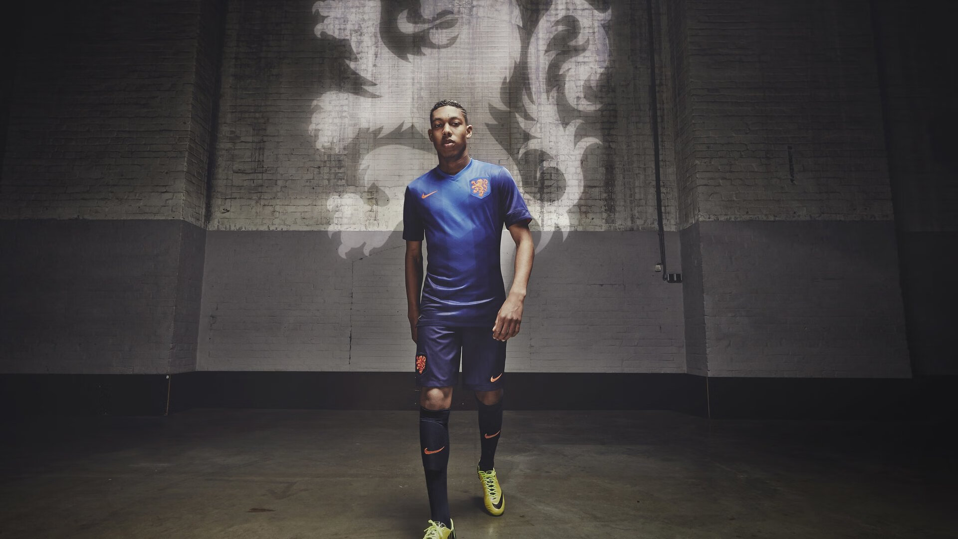 新王当立!塞内加尔终结尼日利亚非洲霸权,贝林厄姆跨洲际闪耀成关键先生